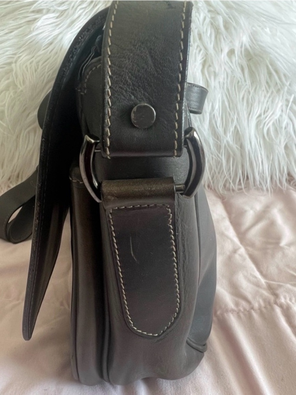 Gucci Quilted Crossbody/Shoulder Bag - Picture 5 of 15